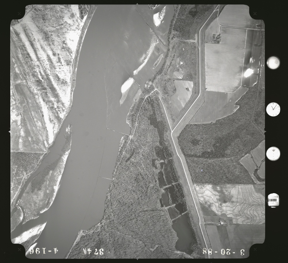 081047.205 - Ar. River - Pool 2.374A.2