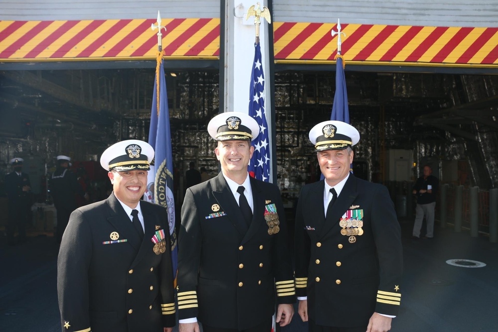 USS Montgomery (LCS 8) Gold Crew Holds Change of Command Ceremony