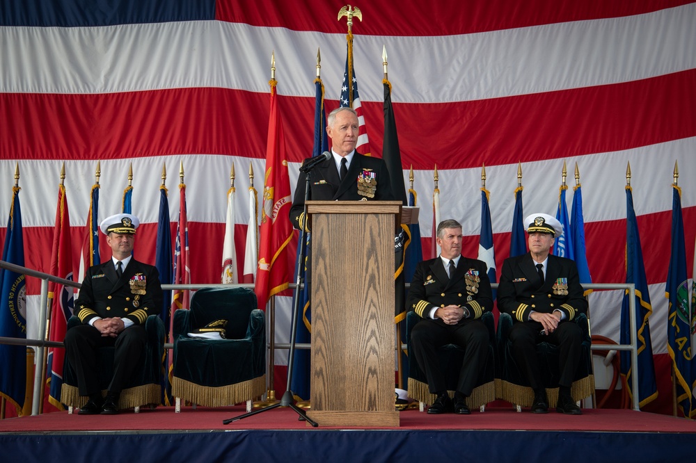 HSC Wing Pacific Changes Command, Celebrates Retirement