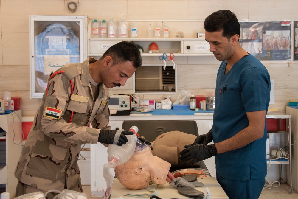 Coalition advises, enables Iraqi medics Coalition advises, enables Iraqi medics