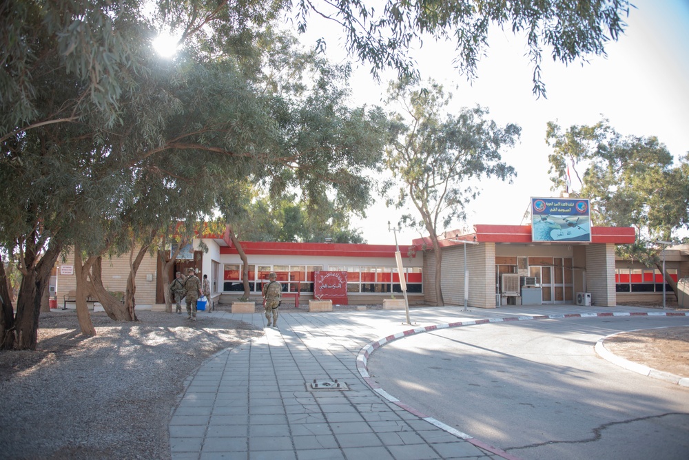 Coalition advises, enables Iraqi medics Coalition advises, enables Iraqi medics