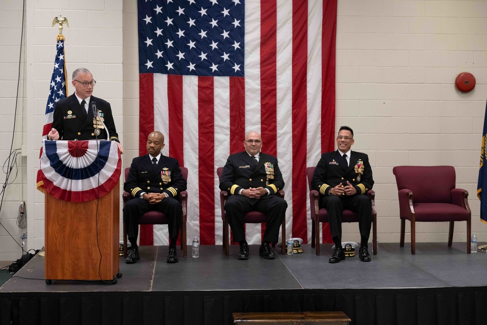 Navy Recruiting Region West Holds Change of Command