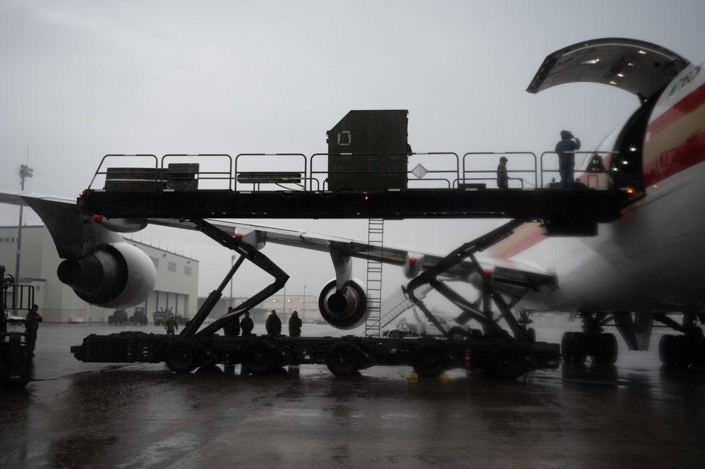 Eielson Airmen arrive at Iwakuni in support of Operation IRON DAGGER