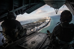 HMH-464 fly high in South Florida