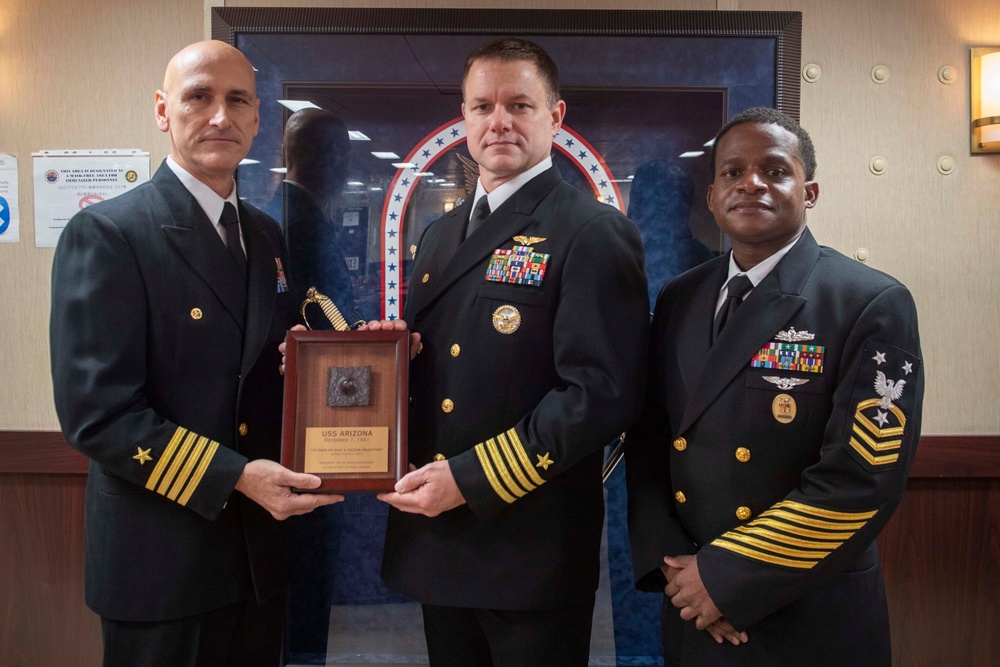 Amphibious Squadron 11 presents USS Arizona relics to ships