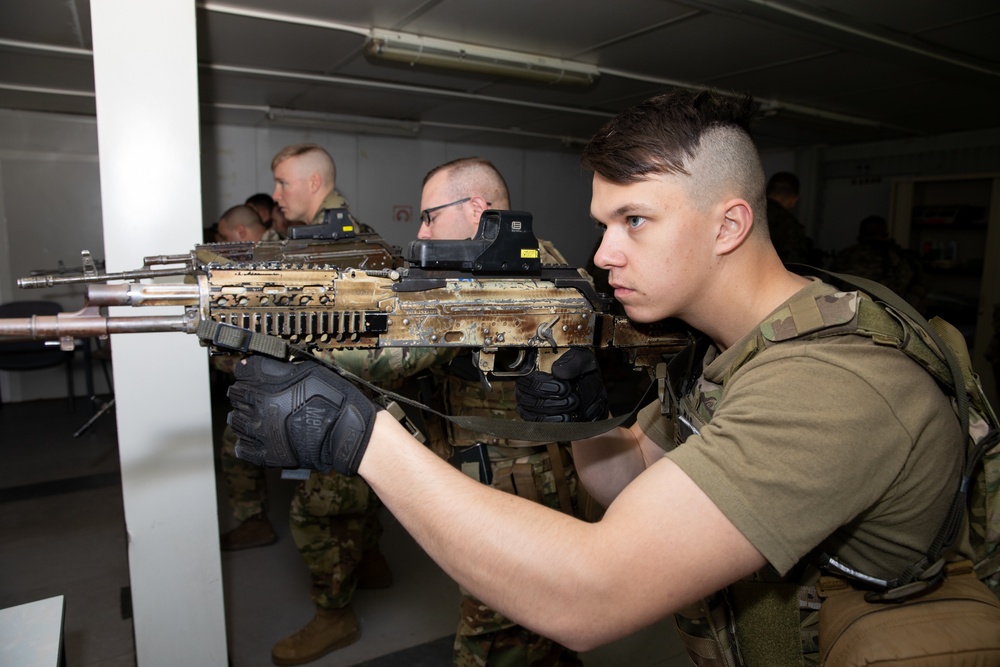 KFOR RC-E Maneuver Battalion Conducts Polish Firearms Training