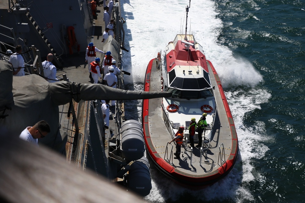 USS Howard Departs from New Zealand