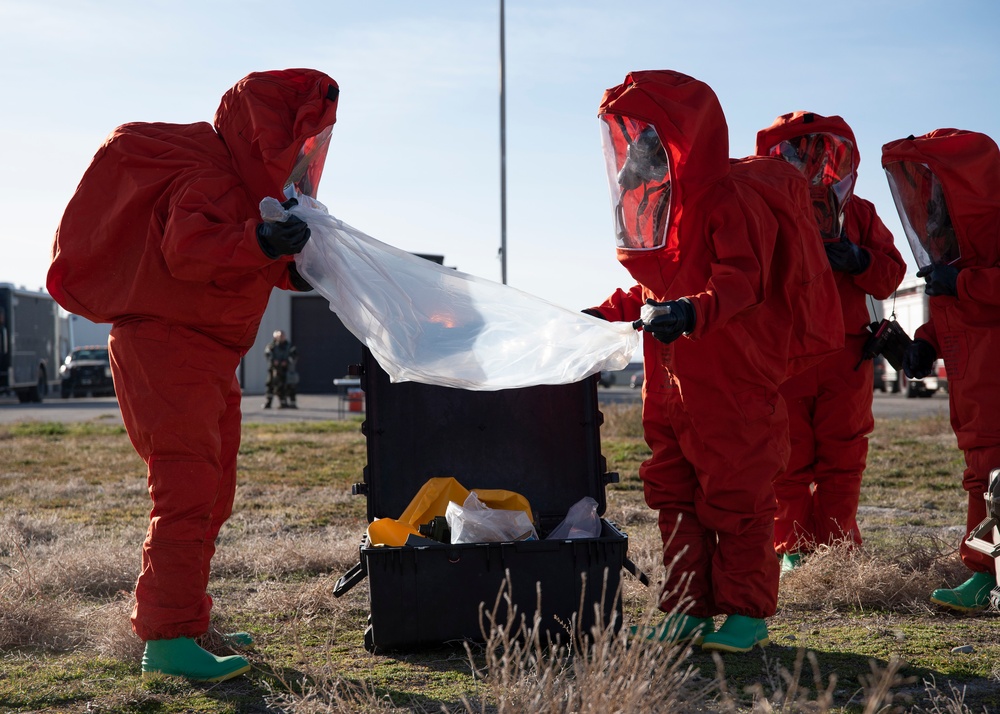 151st EOD trains with UTANG Emergency Management and Fire Department