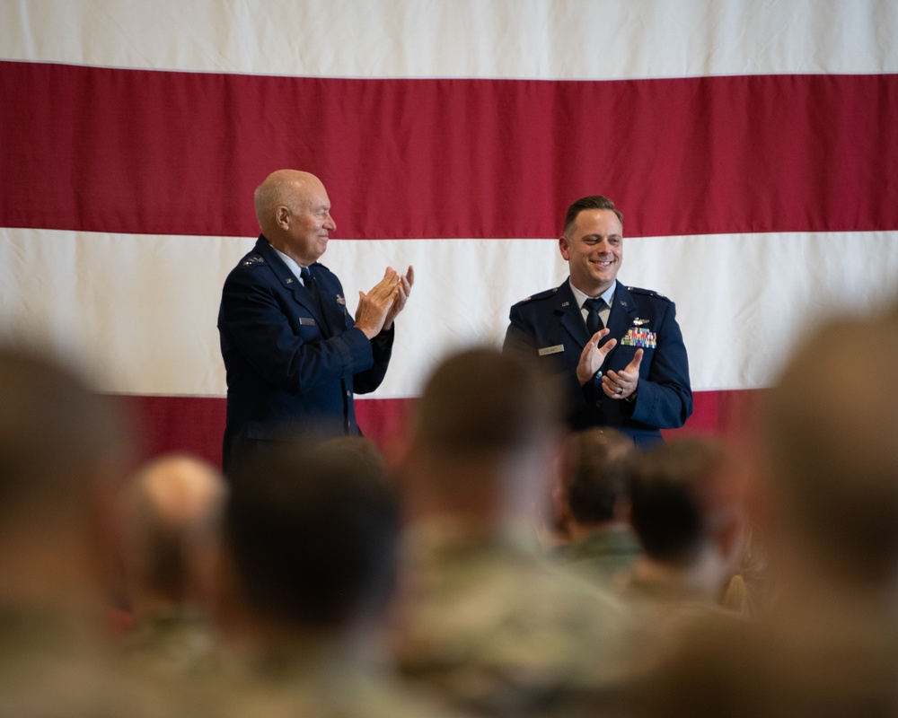 dvids-images-138fw-pilot-receives-distinguished-flying-cross-image