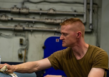 USS Carl Vinson (CVN 70) Sailors Conduct Maintenance in the Philippine Sea