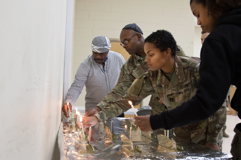 3rd Medical Command Soldiers reflect on Hanukkah