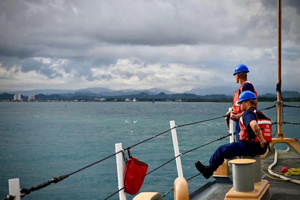 USCGC Thetis calls on Puerto Rico