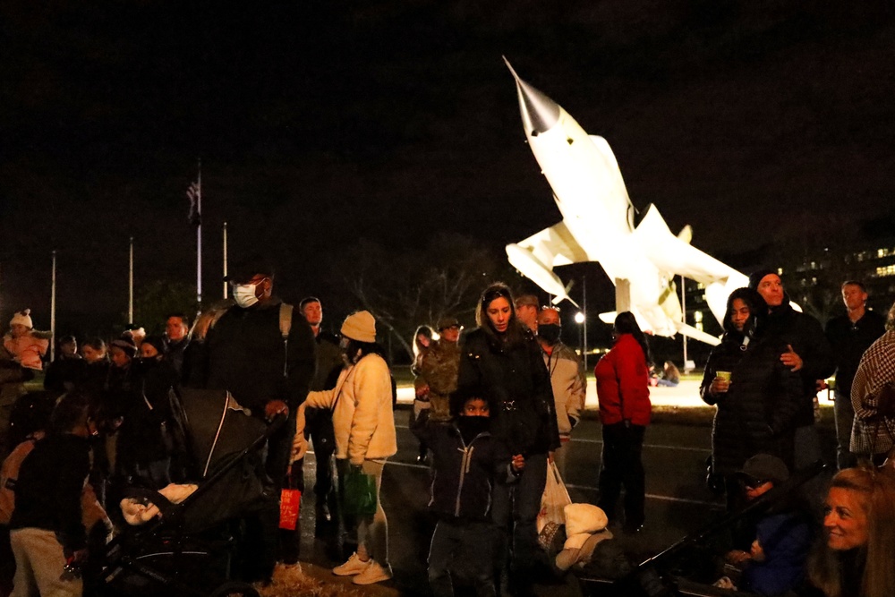 Joint Base Anacostia-Bolling hosts annual tree-lighting ceremony