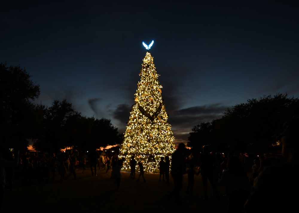 JBSA Lackland lights the base Christmas tree