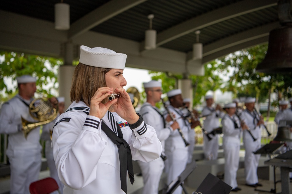 World War II Veterans Attend U.S. Pacific Fleet Band Performance