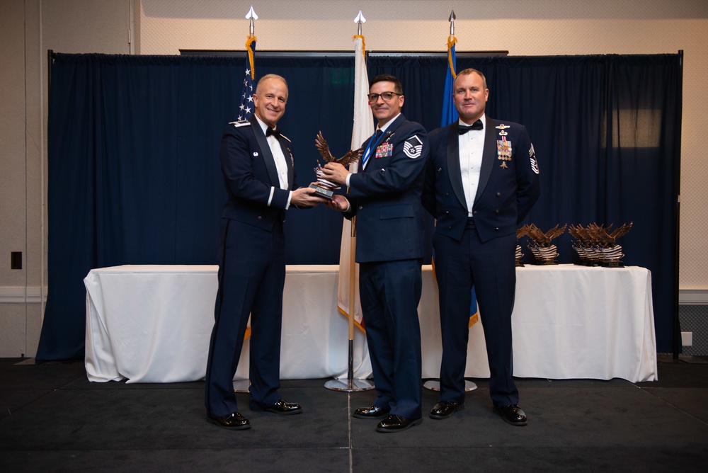 129th Rescue Wing honors top perfomers