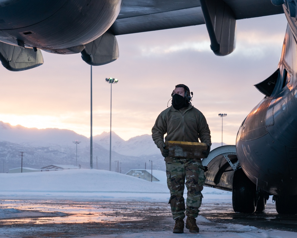 517th Airlift Squadron prepares for training sortie