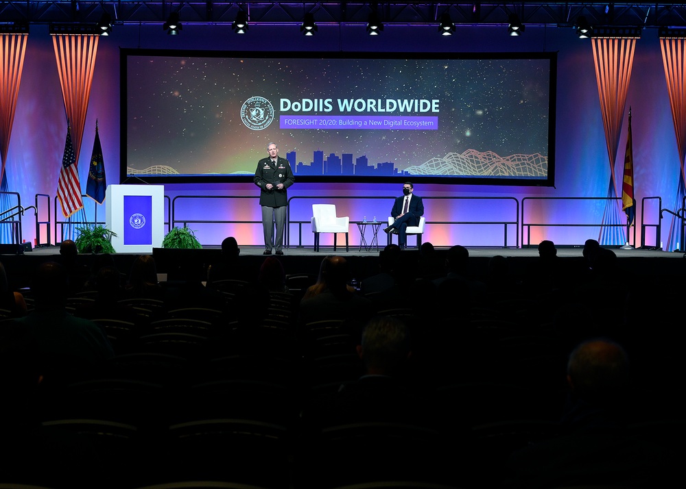 DIA Director and DIA Chief information Officer Speak at DoDIIS21