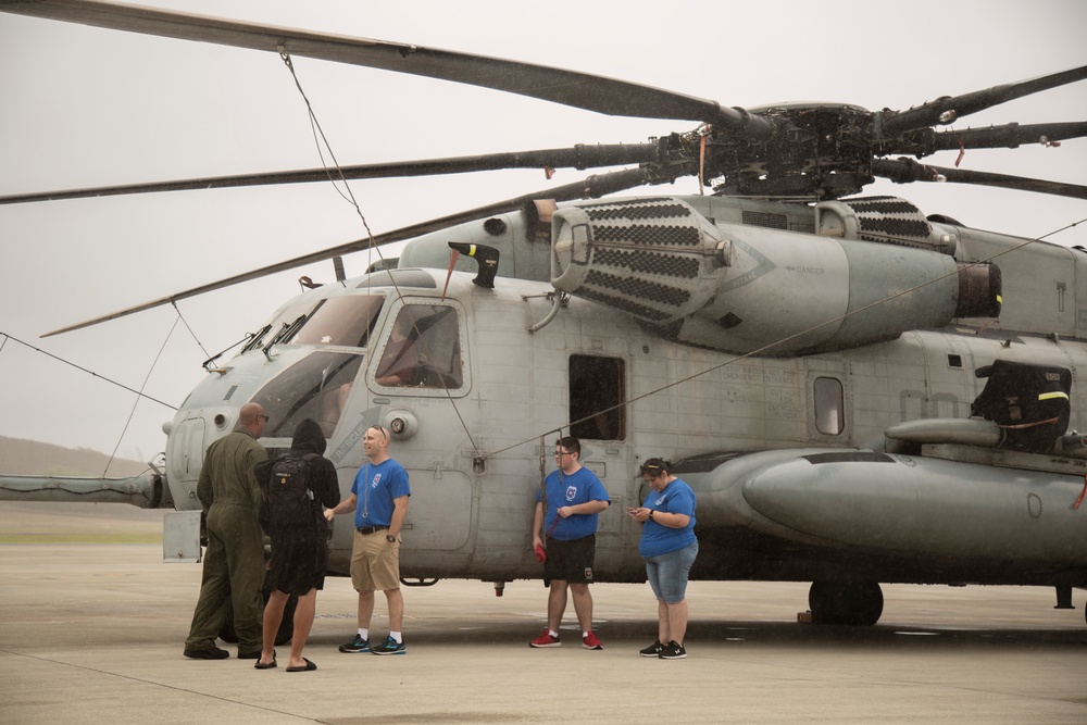 Young Marines Visit Marine Aircraft Group 24