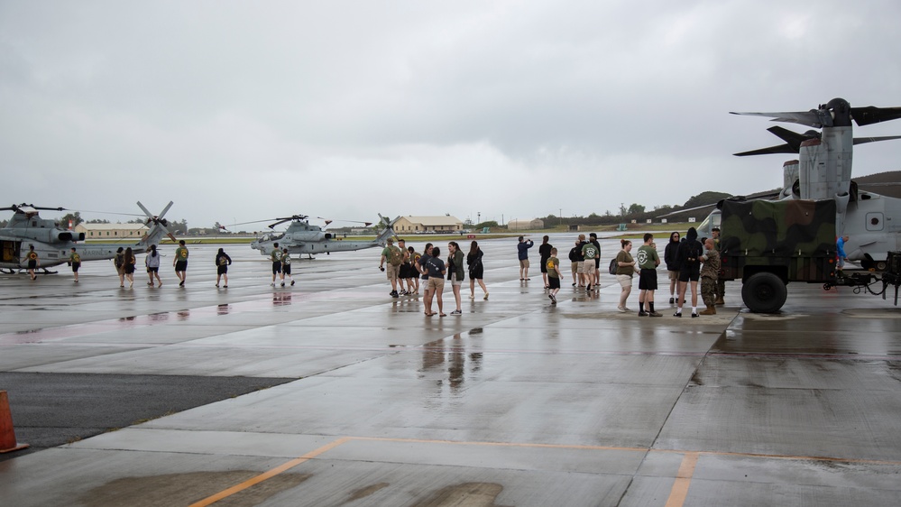 Young Marines Visit Marine Aircraft Group 24