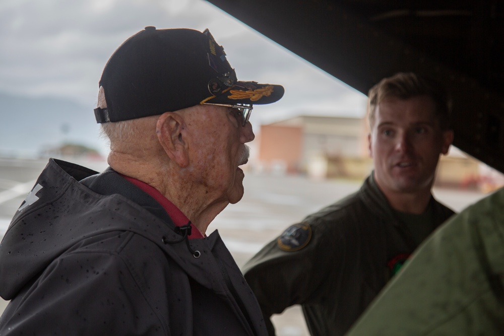 World War II Veterans Visit Marine Aircraft Group 24