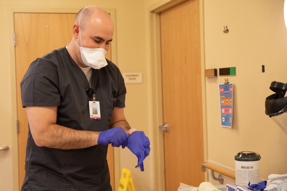 U.S. Navy Medical Response Team Arrives in New Mexico to Support Local Hospital