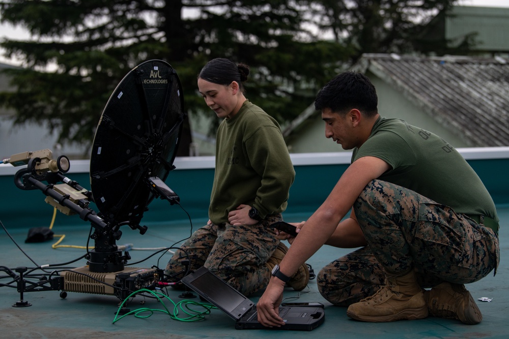 MWCS-18 Establish Expeditionary Communications