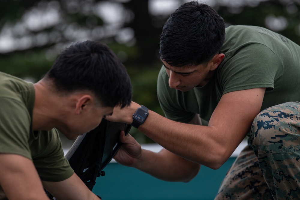 MWCS-18 Establish Expeditionary Communications