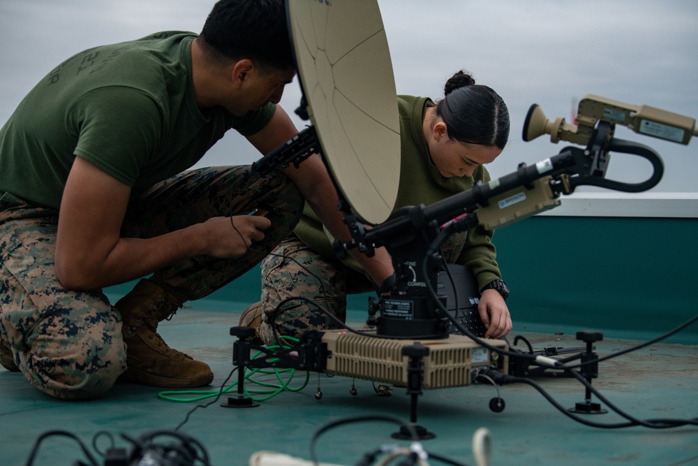 MWCS-18 Establish Expeditionary Communications