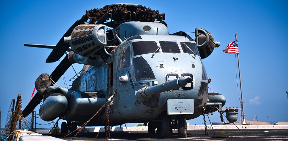 USS Portland visits Djibouti