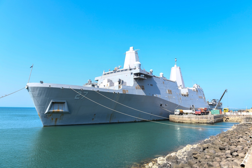USS Portland visits Djibouti
