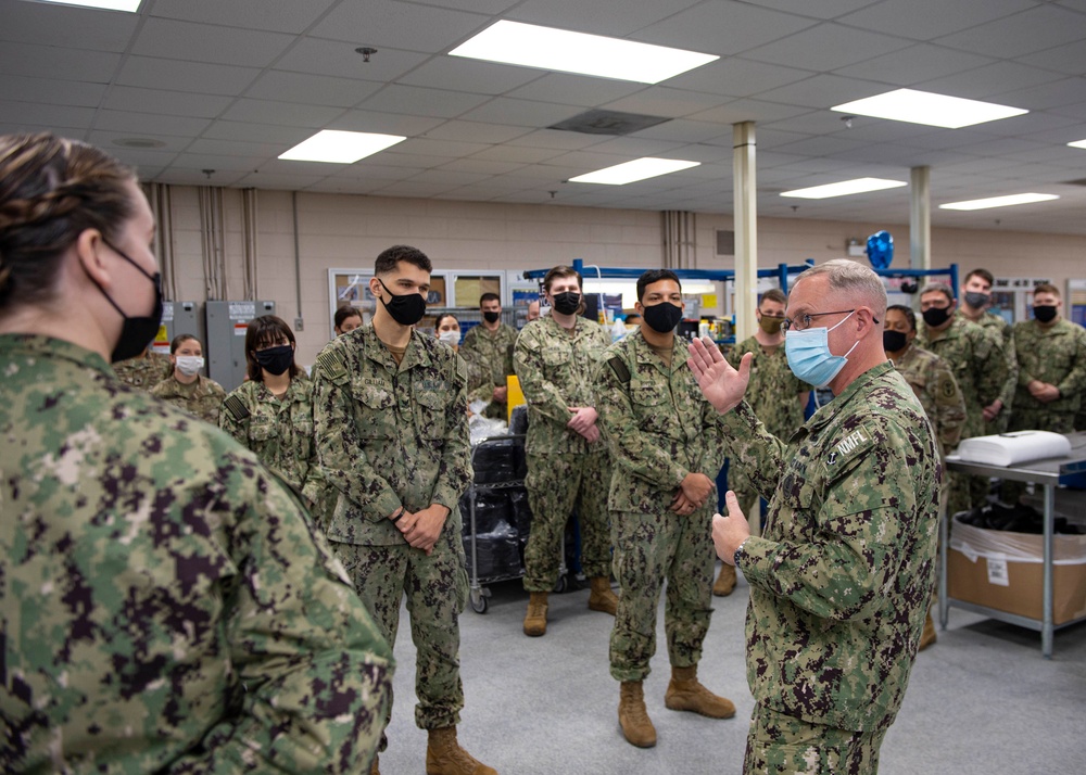 Command Master Chief Pryor Visits Naval Ophthalmic Support and Training Activity