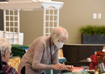 Michigan Veteran Homes focuses on life enrichment and therapy through the arts