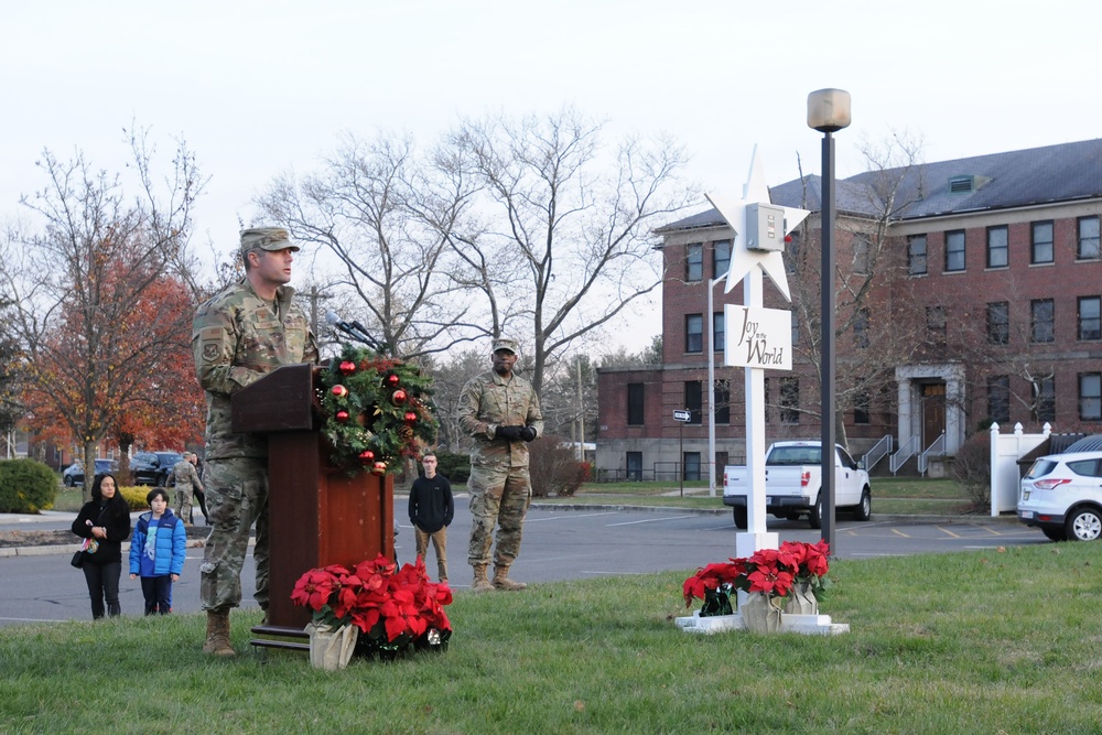 Fort Dix – 2021 JB MDL Holiday Tree Lighting