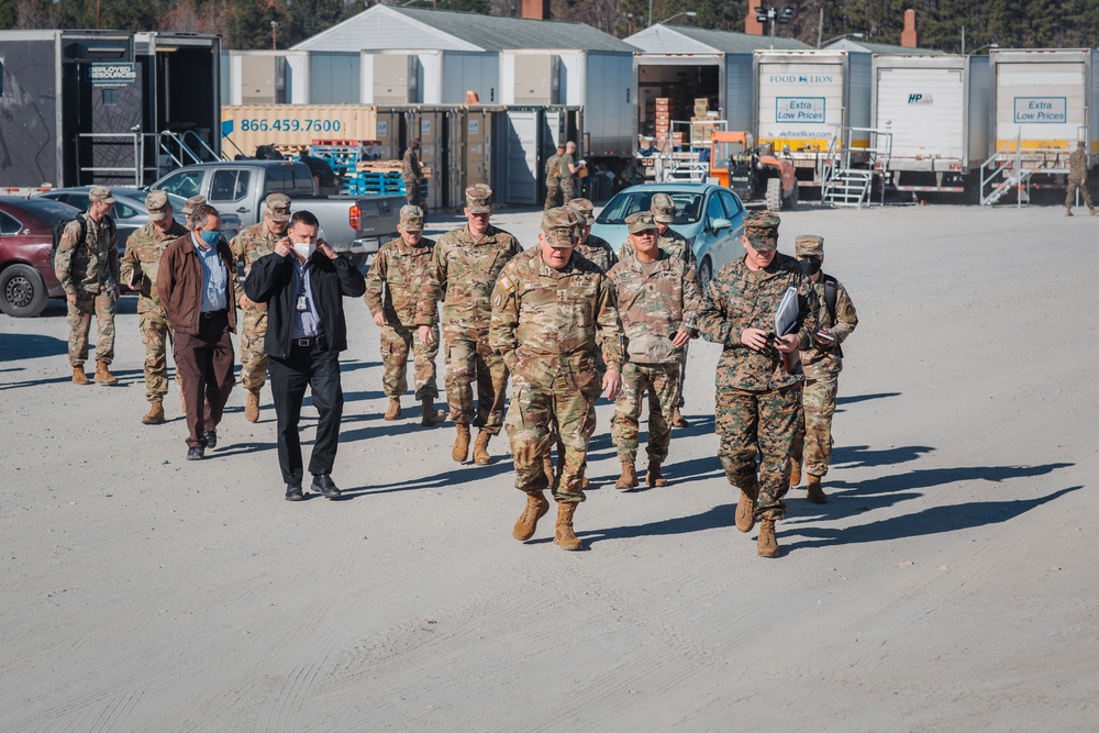 Lt. Gen. John R. Evans Jr. visits Fort Pickett