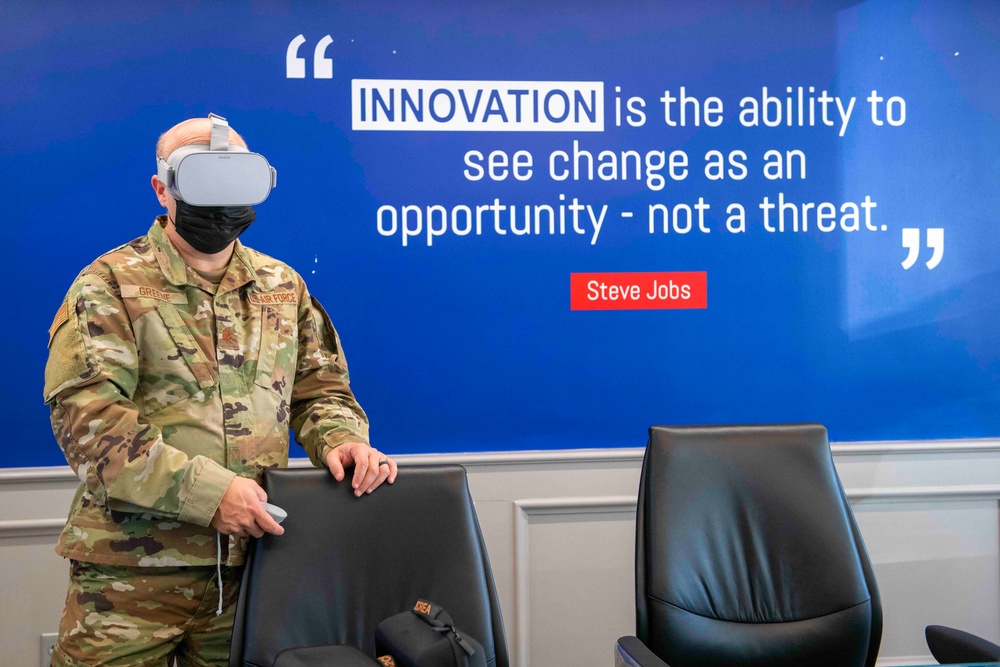 Air University and MGMWERX share AR/VR tech with local community