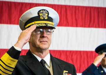 USFFC Holds Change of Command, Welcomes 43rd Commander