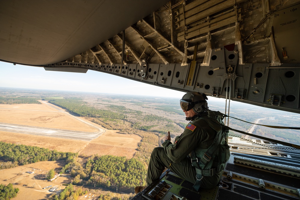 14th Airlift Squadron Conducts Airdrop Training