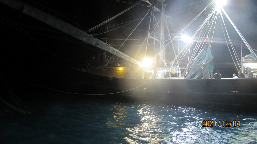 Coast Guard stops suspected illegal fishing harvest off Key West