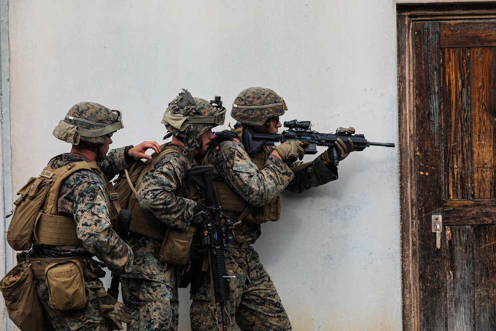 2-14 CAV, 25ID and 3/3 Marines Conduct Joint Deployment Readiness Exercise