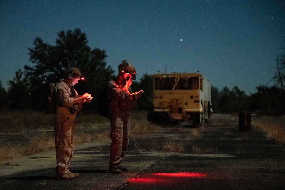 320th STS hosts joint precision strike training with Royal Thai Air Force at Eglin Range