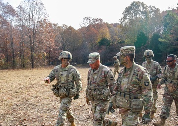 General Michael X. Garrett visits 101st Combat Aviation Brigade during Division Training Density