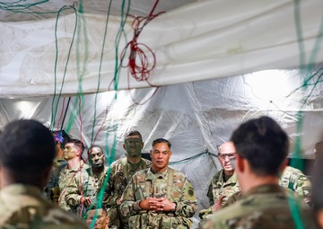 General Michael X. Garrett visits 101st Combat Aviation Brigade during Division Training Density
