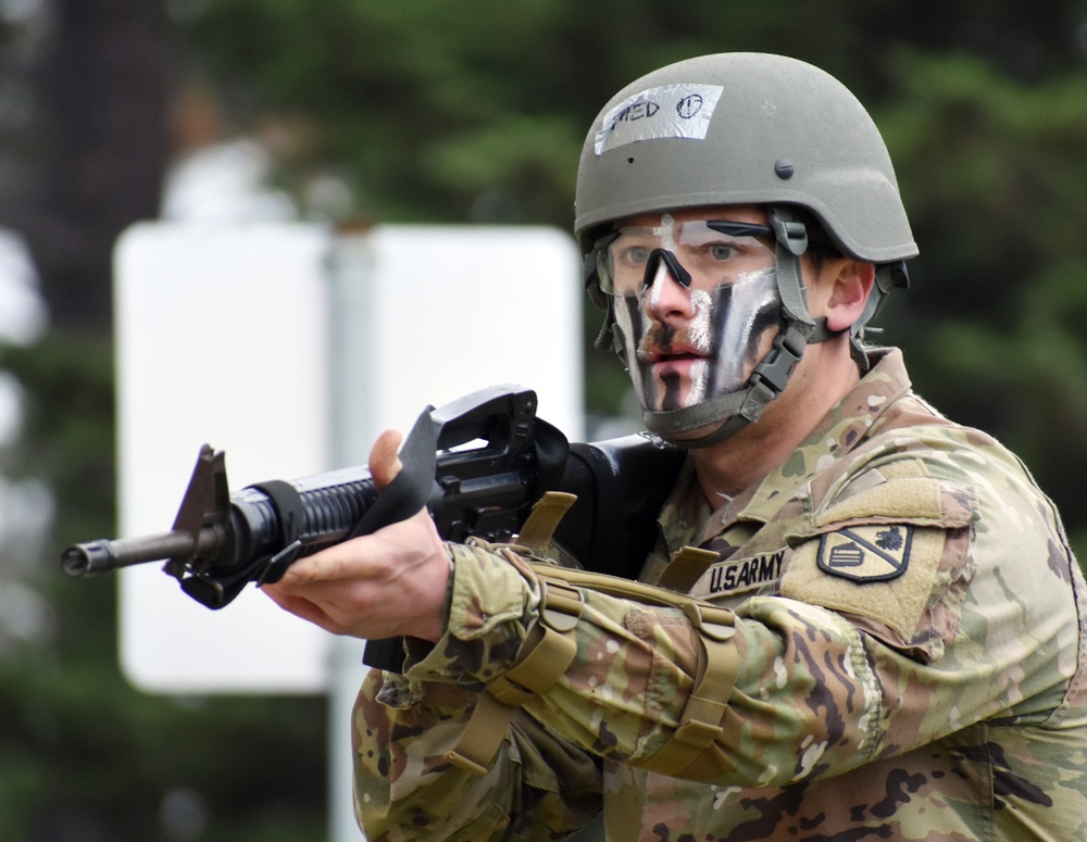 229th MI Bn. ‘Warrior Nerds’ compete for guidon streamer, stay sharp