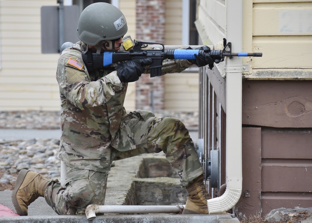 229th MI Bn. ‘Warrior Nerds’ compete for guidon streamer, stay sharp