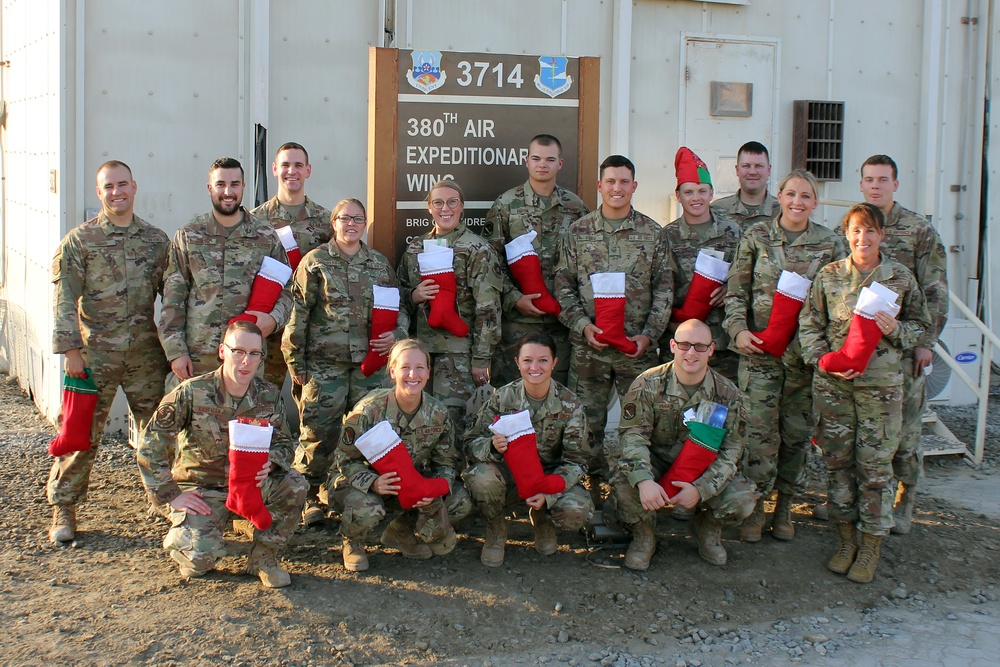 DVIDS - News - Minnesota ANG Airmen Support Al Dhafra Operations