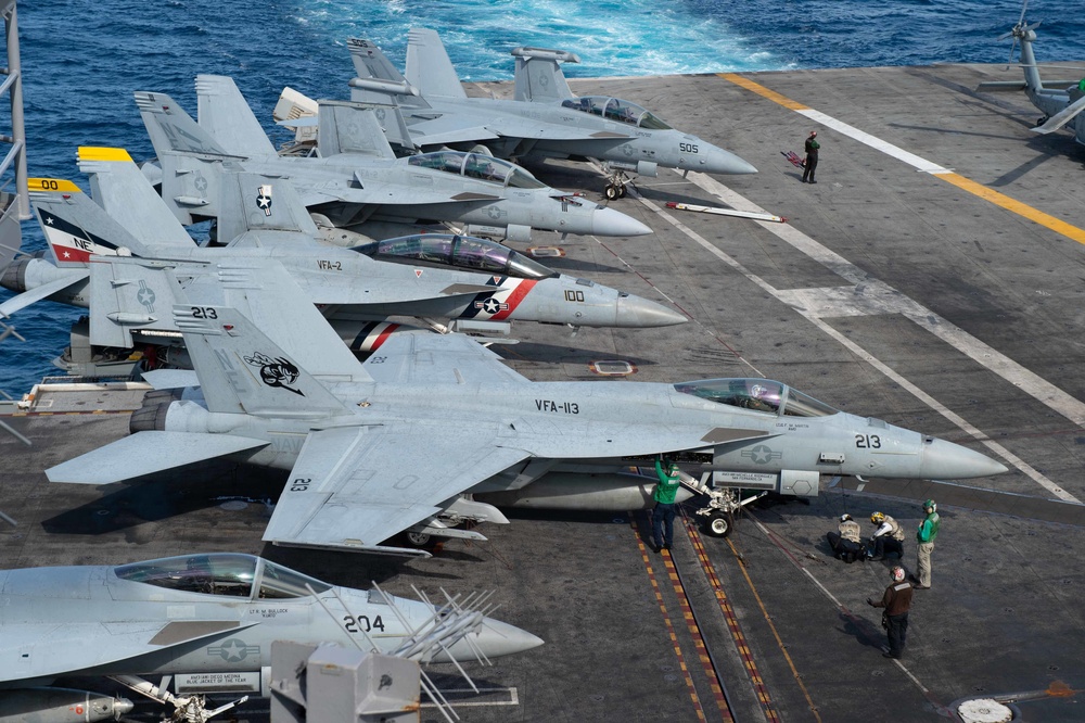 USS Carl Vinson (CVN 70) Conducts Flight Operations