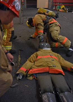169th EN BN fire instructor rescues victims in car accident