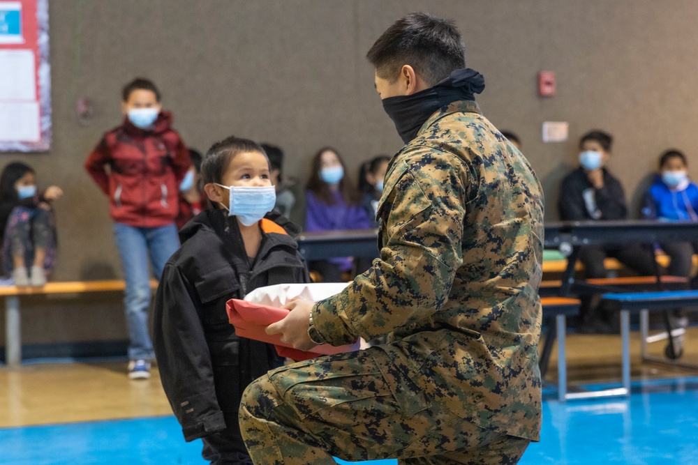 Marines deliver Toys for Tots in Alaska