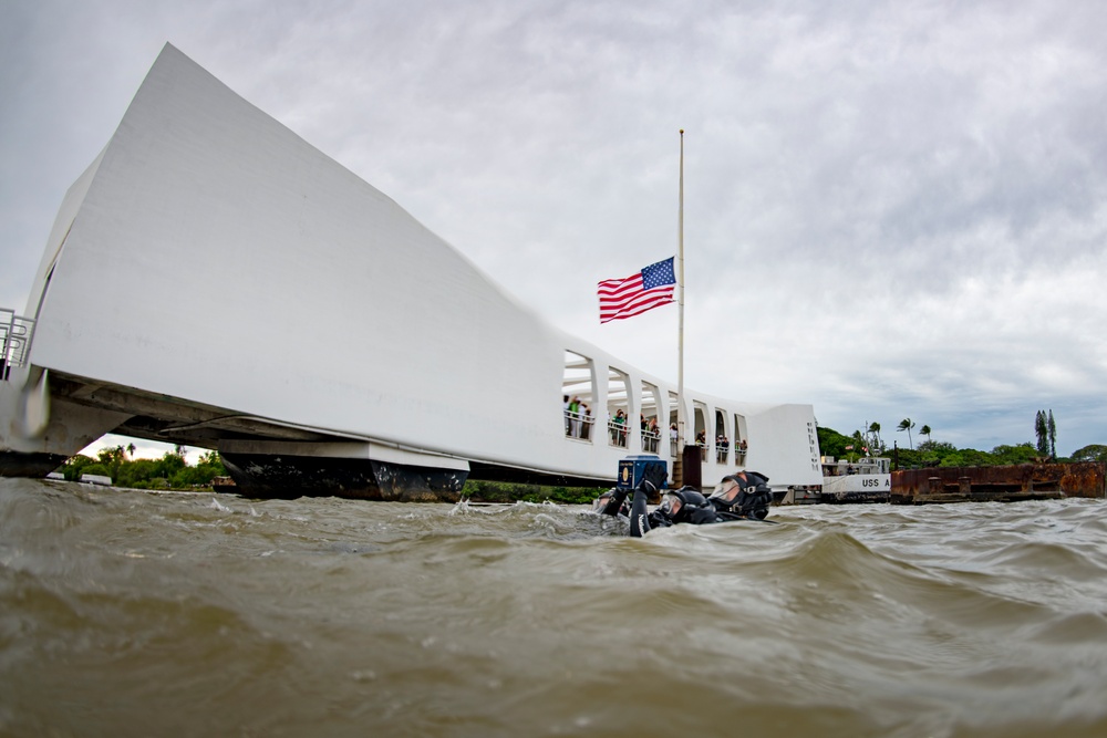 Navy Divers Inter Pearl Harbor Survivor's Ashes at USS Arizona Memorial